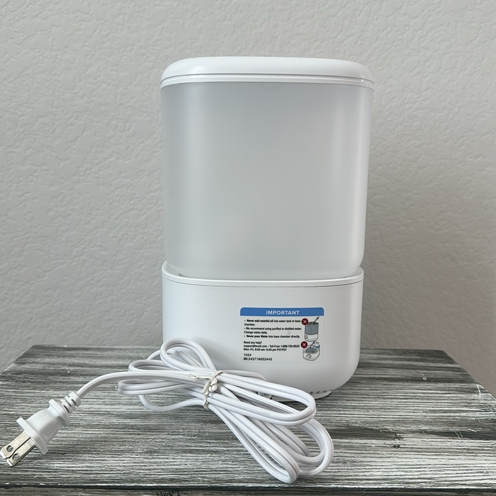 LEVOIT Humidifier - Picture 3 of 14